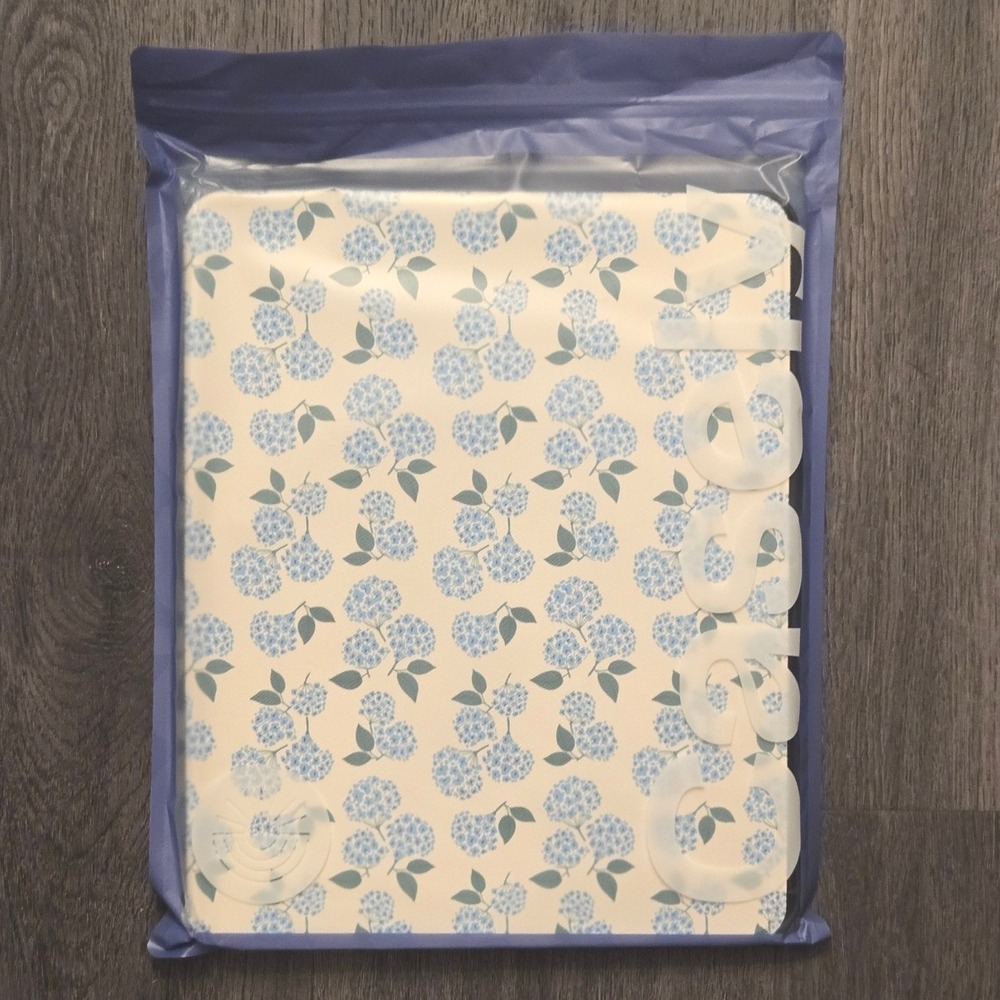 Casely Nantucket Cottage Blue Hydrangea Floral iPad Folio Case 11" x 9.25"